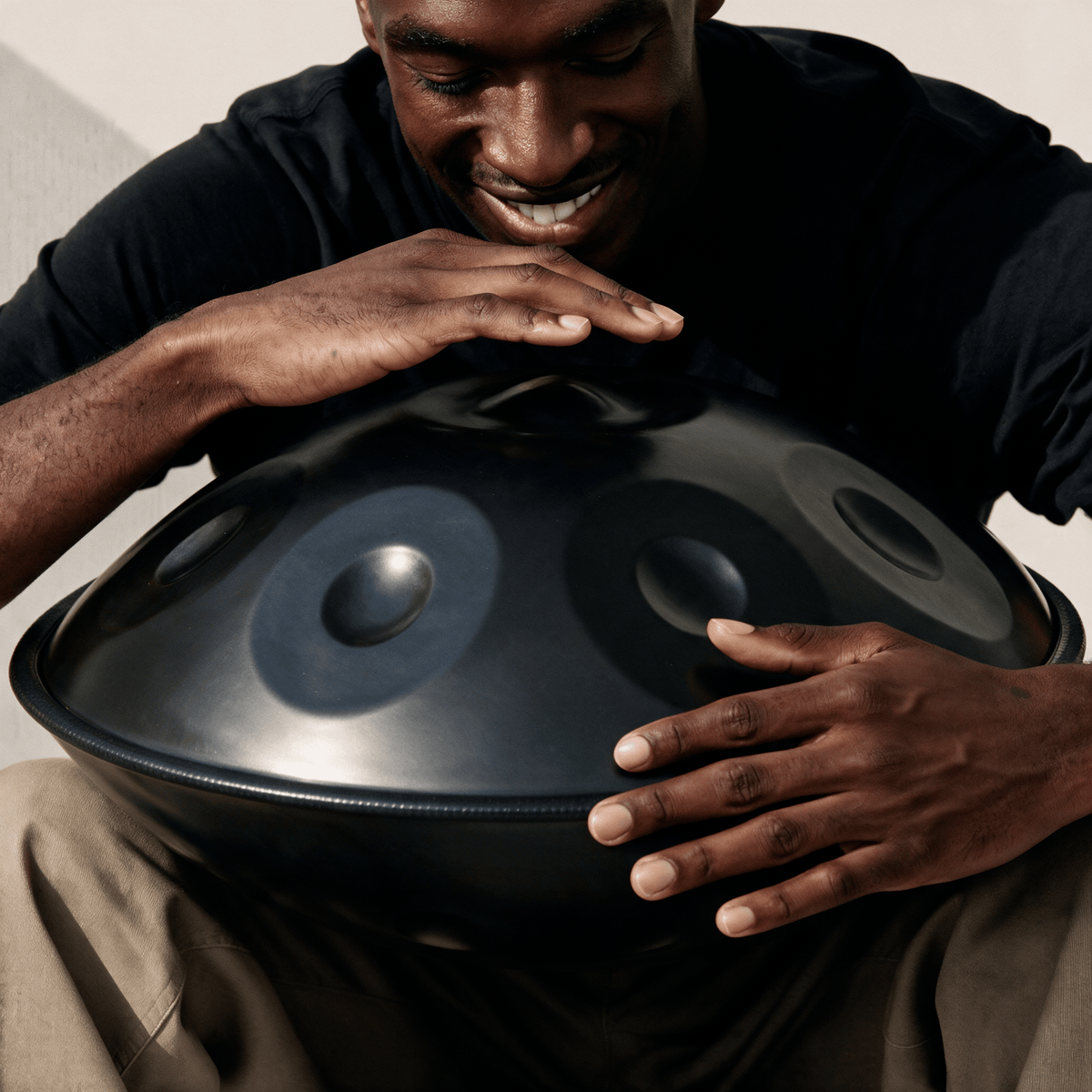 Mdundo Drum - New Healing Handpan Percussion Instrument - 22" - Hand-Made - with Carry Case
