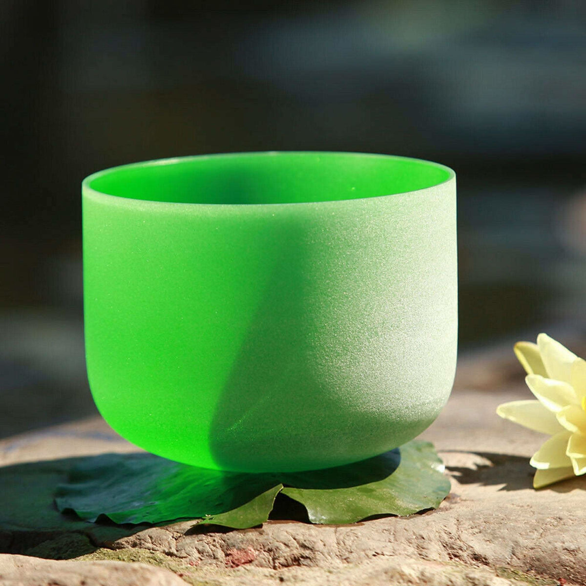 Chakra Color Crystal Chakra Singing Bowl - 99.993% Pure Quartz For Clear Sounds, Deep Meditation and Chakra Clearing - 6 Lynx - Sound Healing