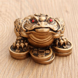 Feng Shui Three Legged Money Frog - Fortune Toad - Home/Office Luck Ornament - Save 70% - 6 Lynx - Boho Accessories