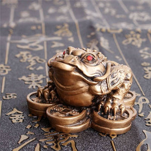 Feng Shui Three Legged Money Frog - Fortune Toad - Home/Office Luck Ornament - Save 70% - 6 Lynx - Boho Accessories