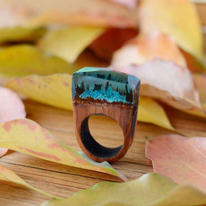 Resin Wooden Rose Secret Forest Miniature World Ring - 6 Lynx - Boho Accessories